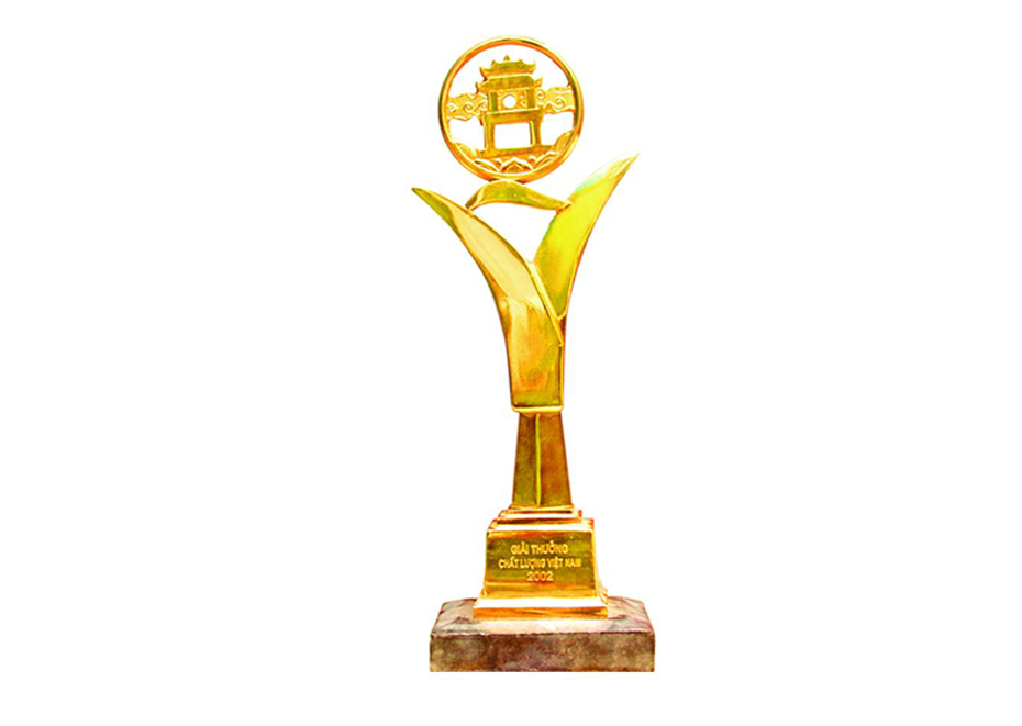 Giải thưởng chất lượng vàng Việt Nam năm 2002